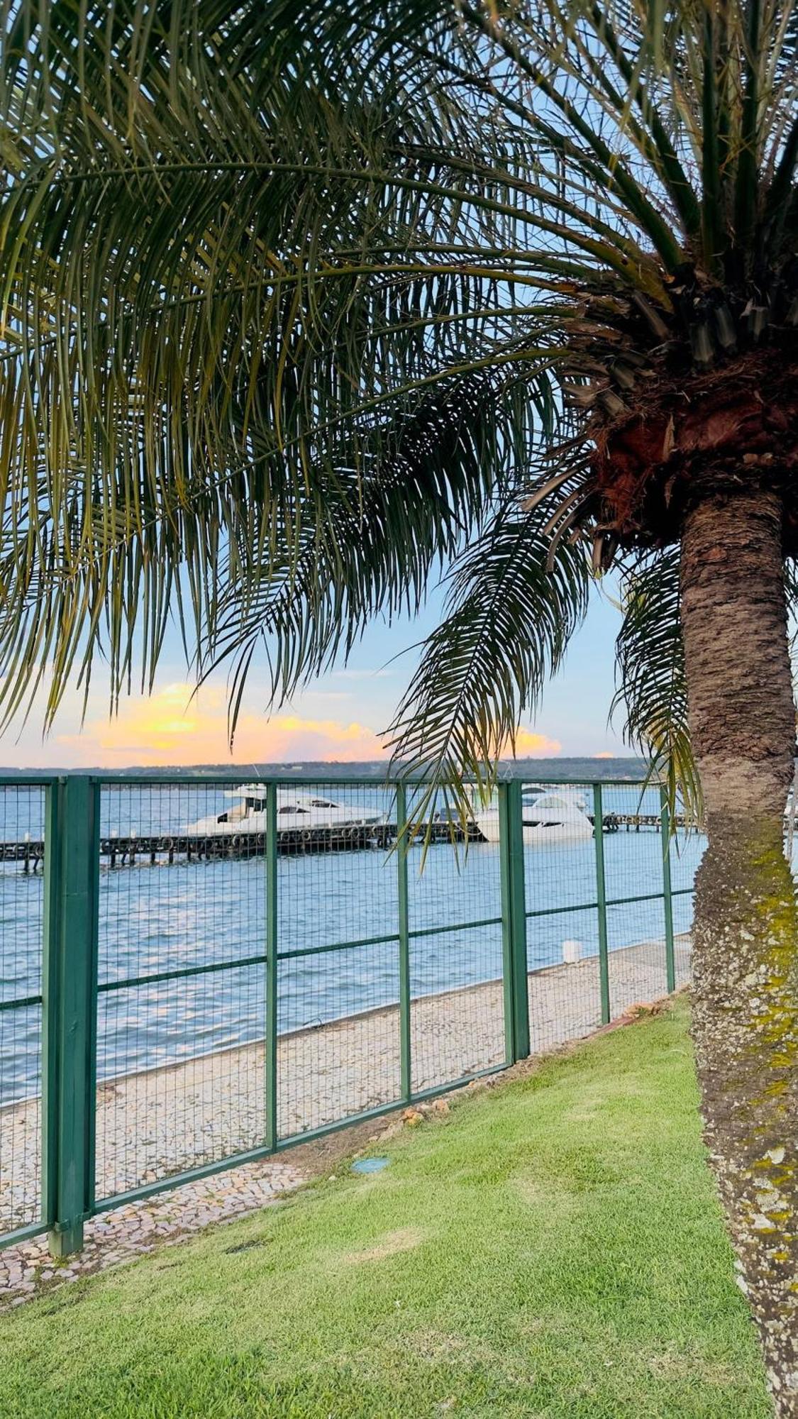 Excelente Apto Na Beira Do Lago Brasília Eksteriør billede